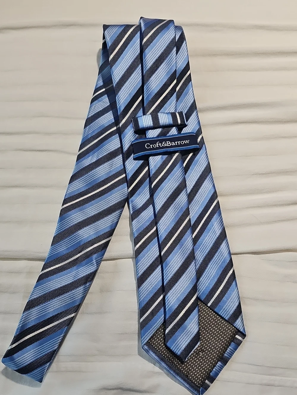 Croft & Barrow Men's Blue Striped Tie